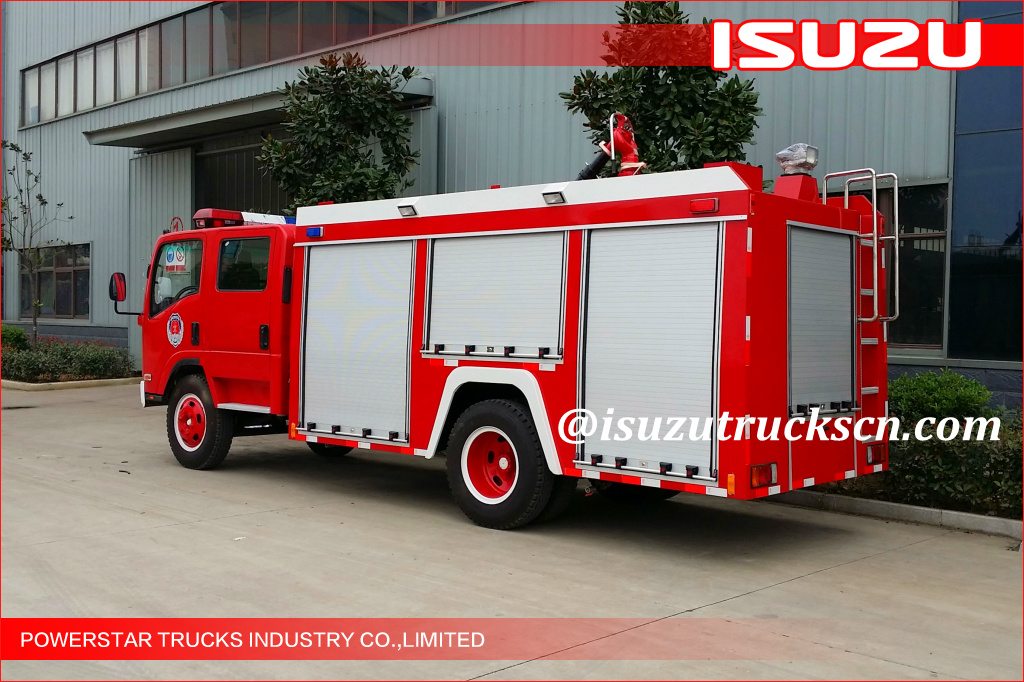 Factory 4000L ELF 700P Japanese Water Tank Fire Trucks