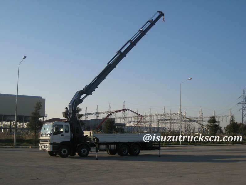 Isuzu Truck with crane Telescopic boom crane Isuzu cargo body crane lorry trucks