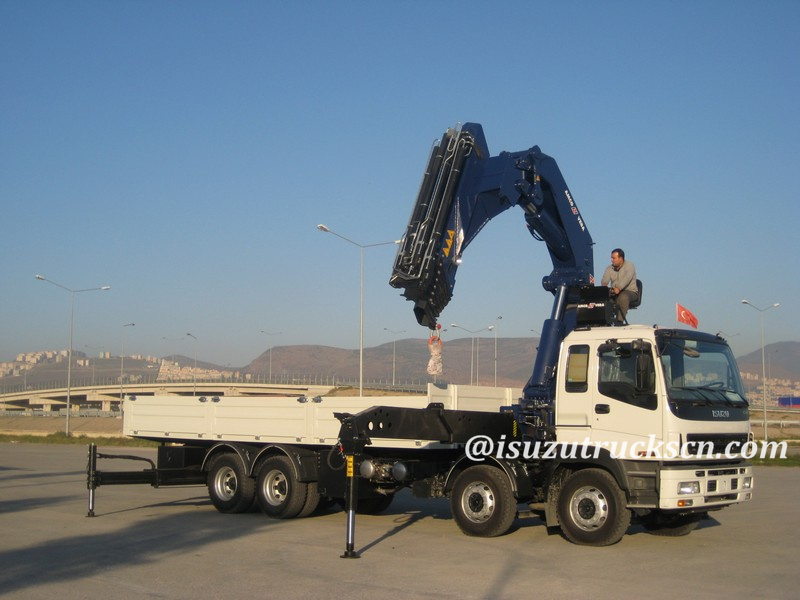 Isuzu Truck with crane Telescopic boom crane Isuzu cargo body crane lorry trucks