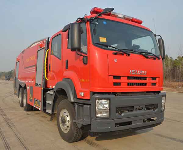 ALL NEW ISUZU FXZ VC46 INDUSTRY FOAM FIRE TRUCK WITH 6UZ1-TCG40