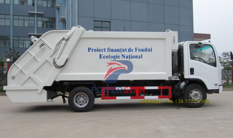 To Moldova Quality 10cbm Refuse compactor vehicle Isuzu Trucks