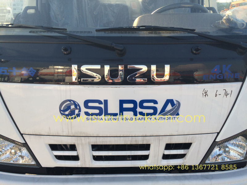  5tons Isuzu new rollback wrecker platform car carrier truck