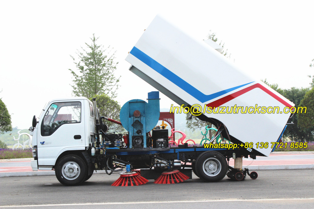 Street Sweeper Truck Isuzu details pictures