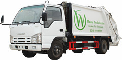 Compression Garbage Truck Isuzu 4 CBM