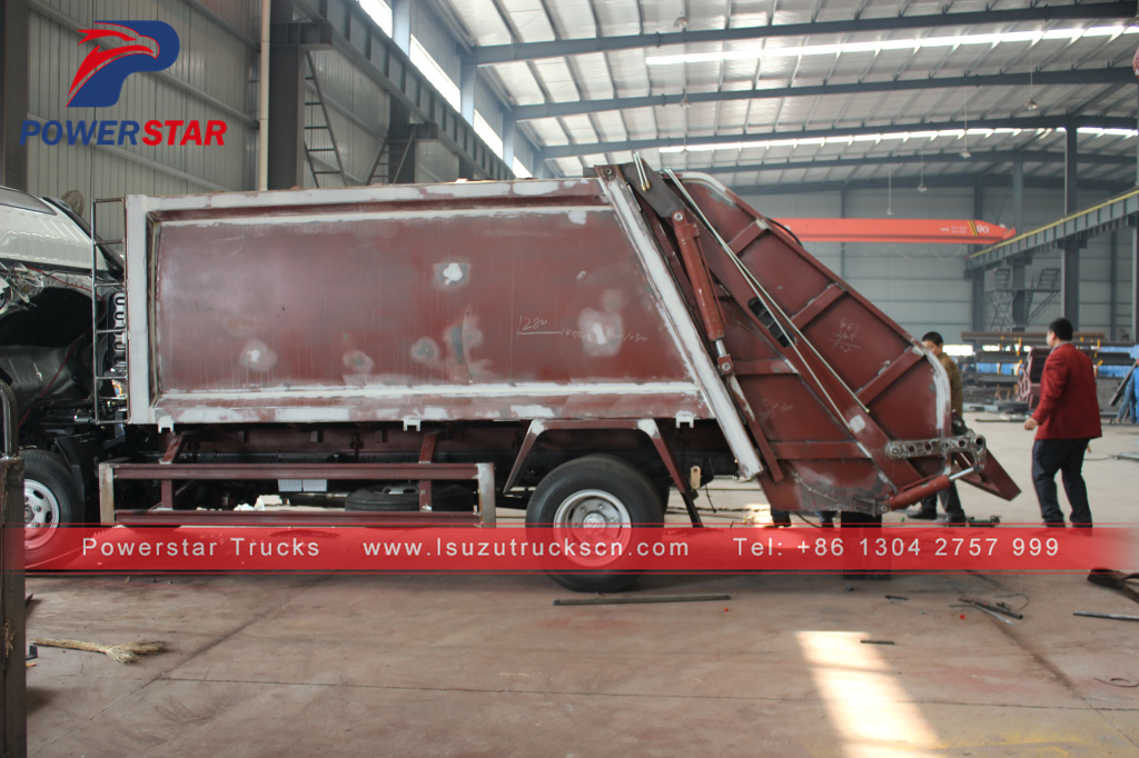 Environment garbage compactor truck Isuzu Truck with refuse compactors