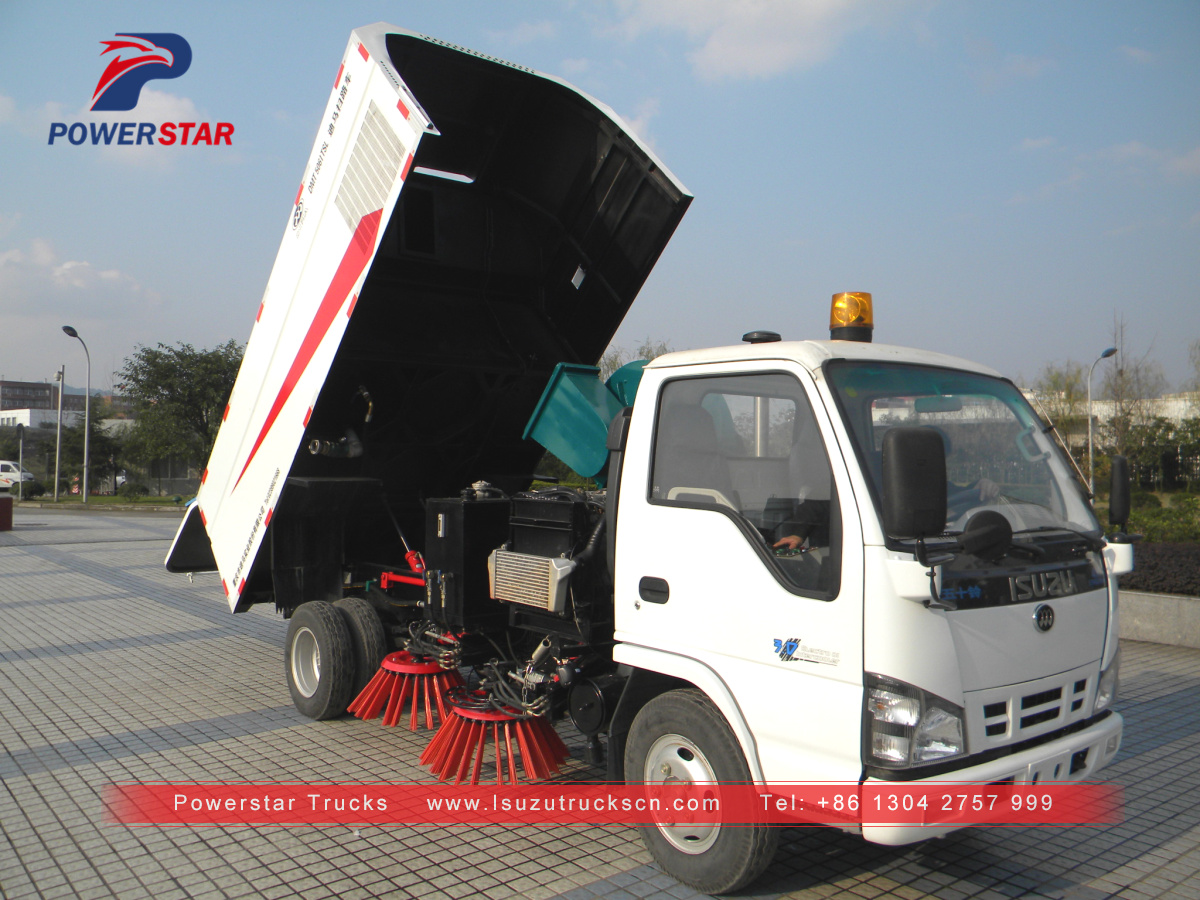 Isuzu Road brush sweeper truck