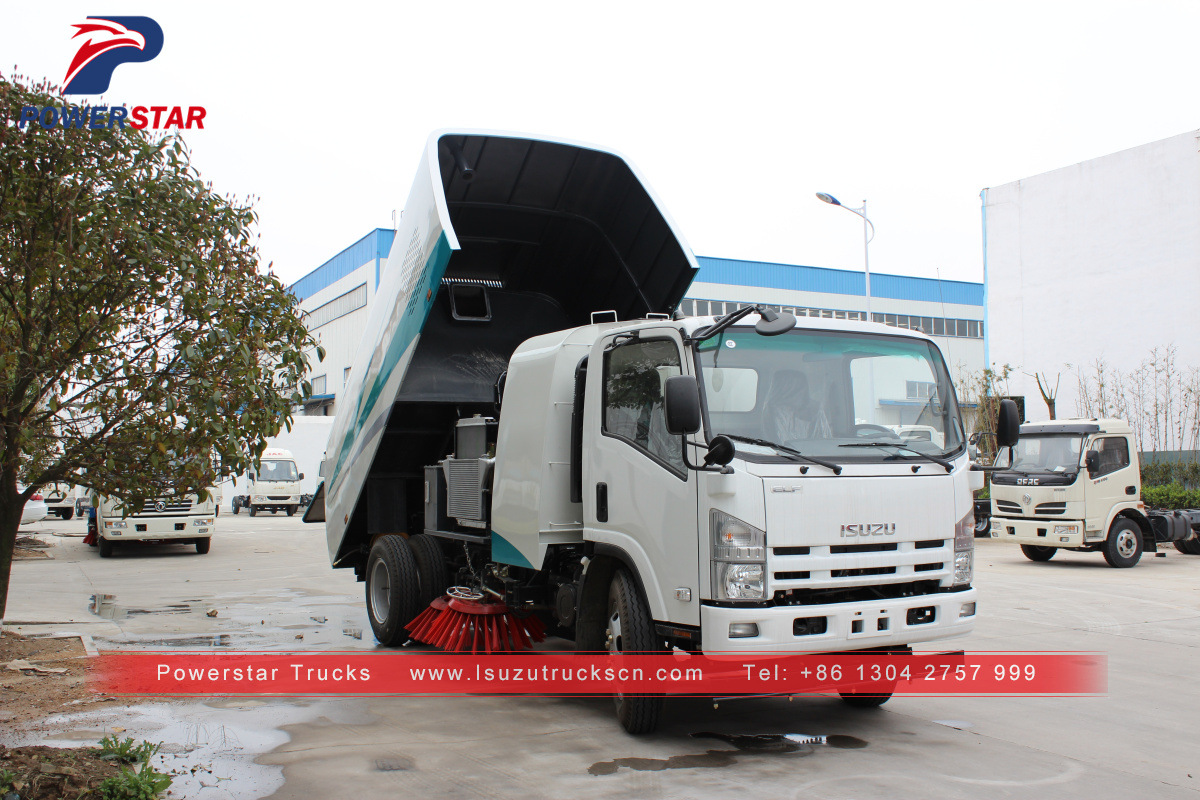 Armenia market Sanitation vacuum road sweeper truck Isuzu for sale