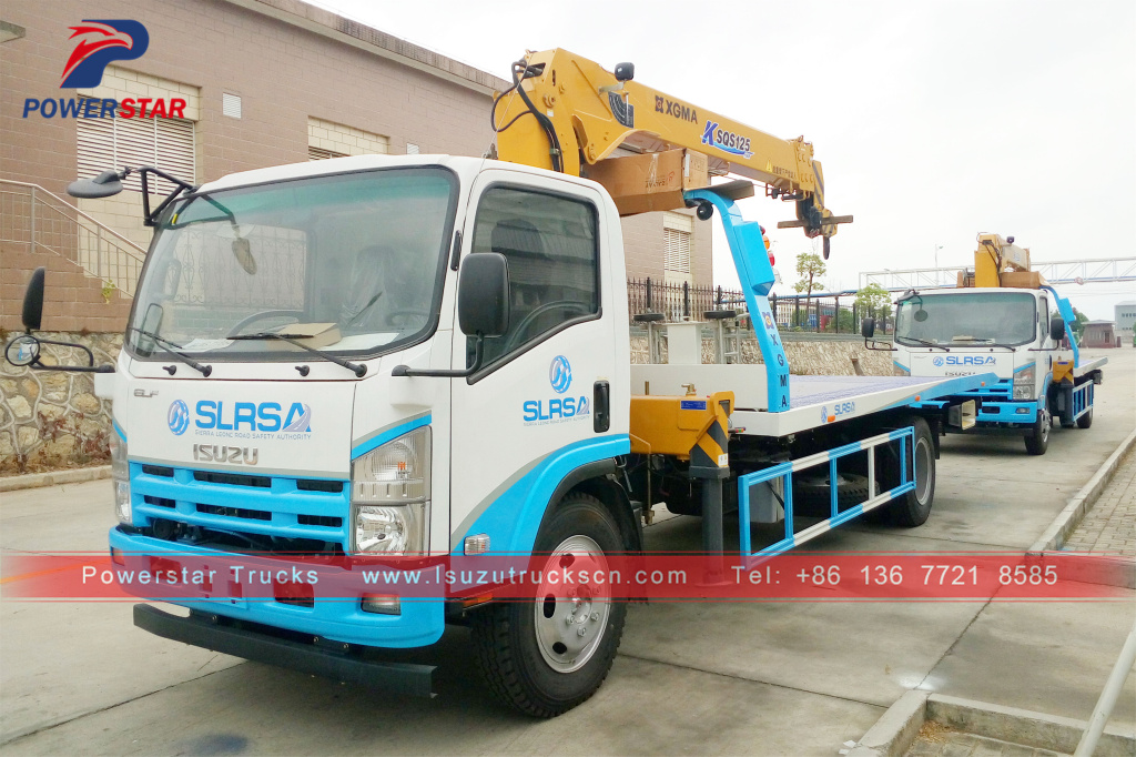 Flatbed Carrier with Crane Isuzu