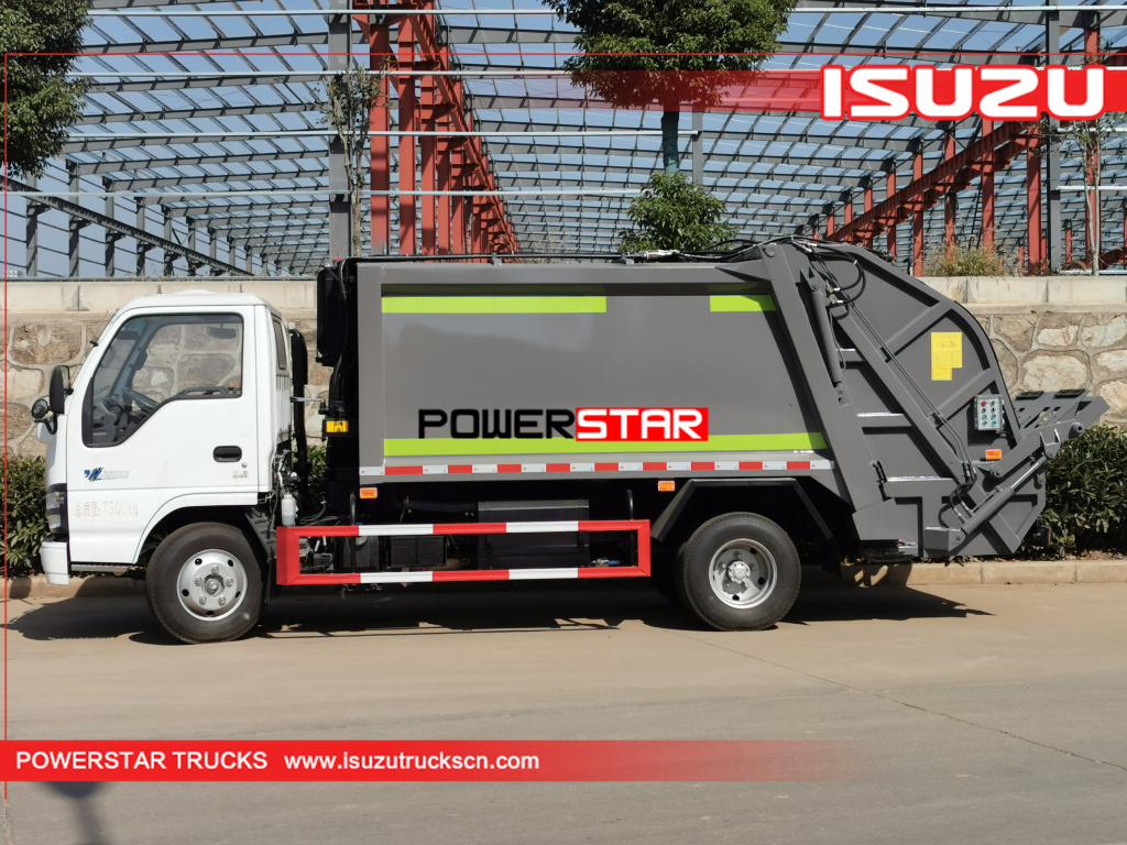 ISUZU Rear Loader Refuse Garbage Truck 6cbm