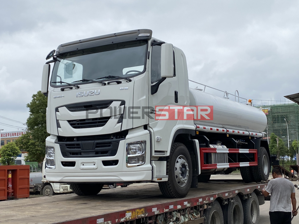 ISUZU GIGA VC61 6UZ1-TCG50 380HP Stainless Steel Drinking Water Tank Truck