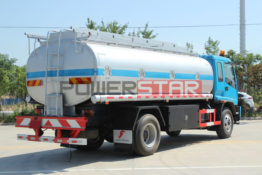 Factory FTR ISUZU Mobile Refueling Truck Fuel Oil Transportation Tank Trucks for sale