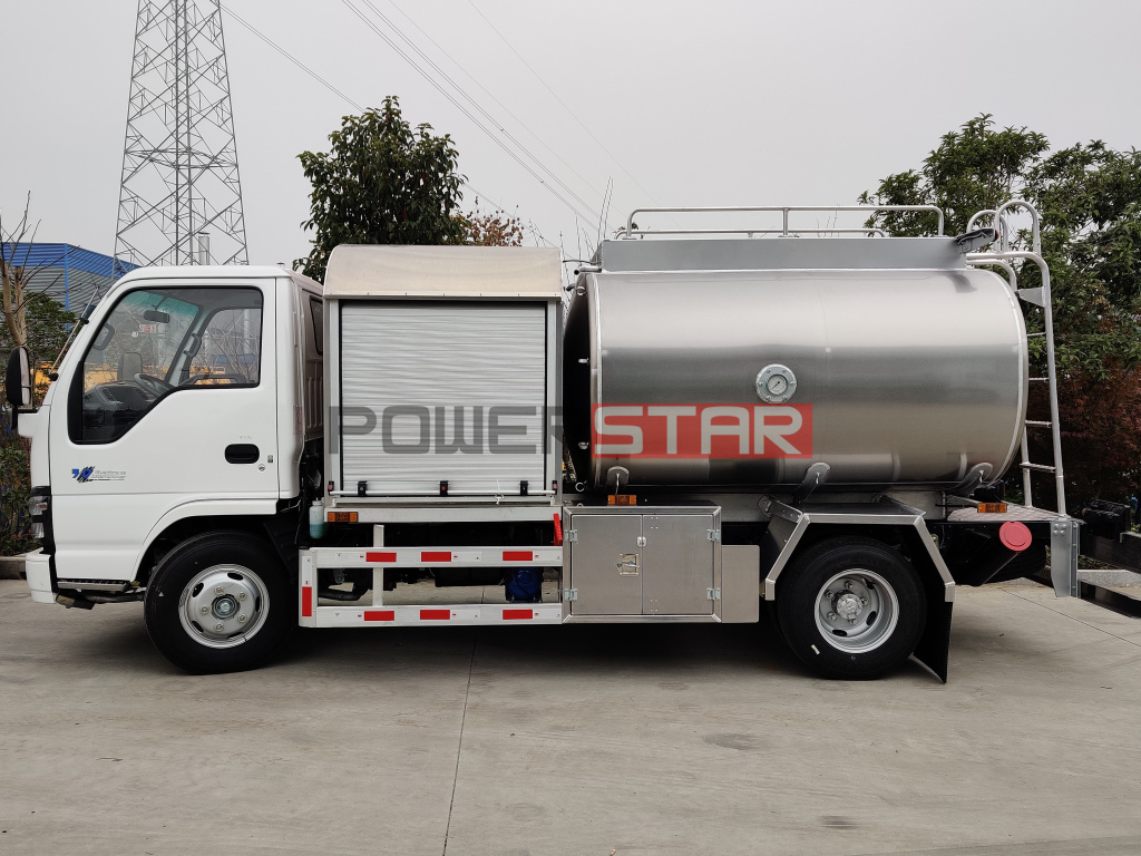 Japan ISUZU Brand new 5000L Aircraft Refueling Plane Refueller Aircraft Fuel Truck