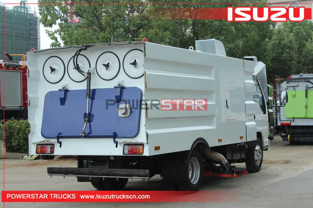 ISUZU Road Dust cleaning Vehicle Intelligent Road Cleaning Truck Street Vacuum Cleaner road sweeper