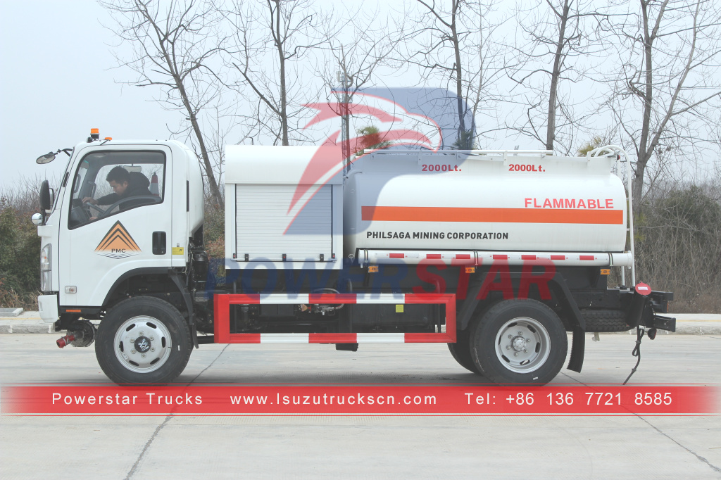 ISUZU Brand new 4x4 all wheel drive Fuel Oil Tank Truck with Dispenser for sale