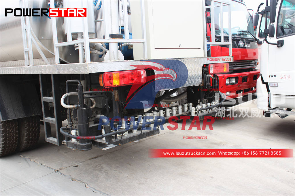 ISUZU GIGA 4×2 bitumen spraying truck at discount price