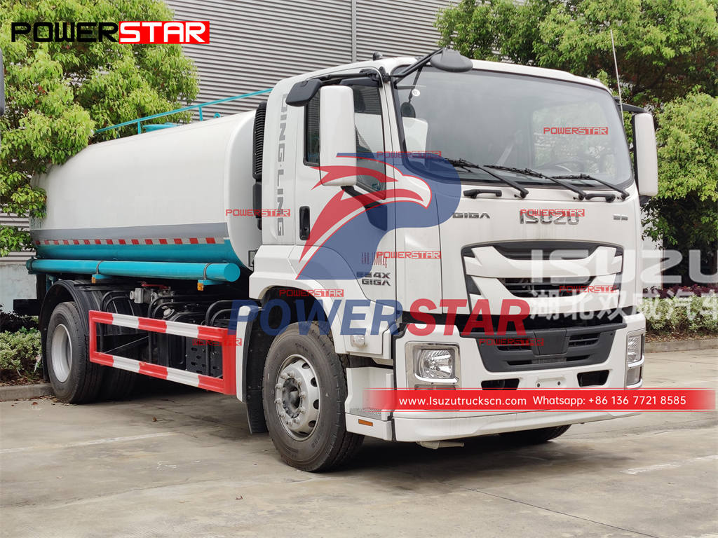 ISUZU GIGA 6 wheeler water spray truck for sale