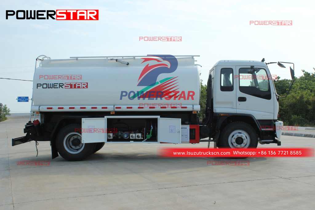 Japan ISUZU FTR FVR Fuel Tank Dispenser Truck Oil Refueling Truck for sale