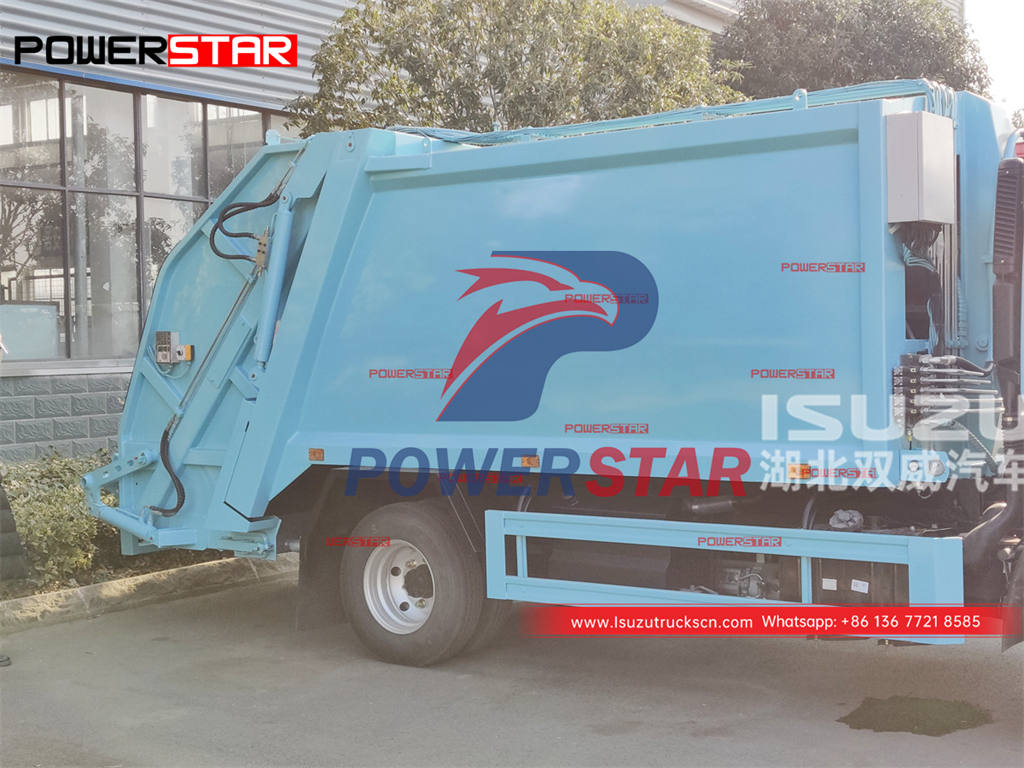 Low price ISUZU 10CBM rear loader for export