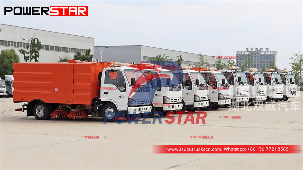 ISUZU 4×2 street cleaner truck at best price