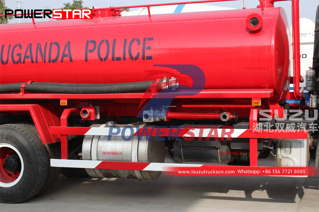 Factory direct sale ISUZU GIGA fire fighting trucks