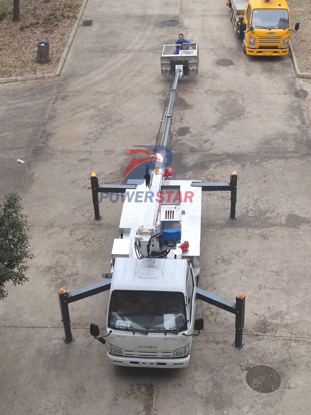 Philippines New Japan ISUZU 18m Manlifter Stiff boom Aerial Platform Trucks 