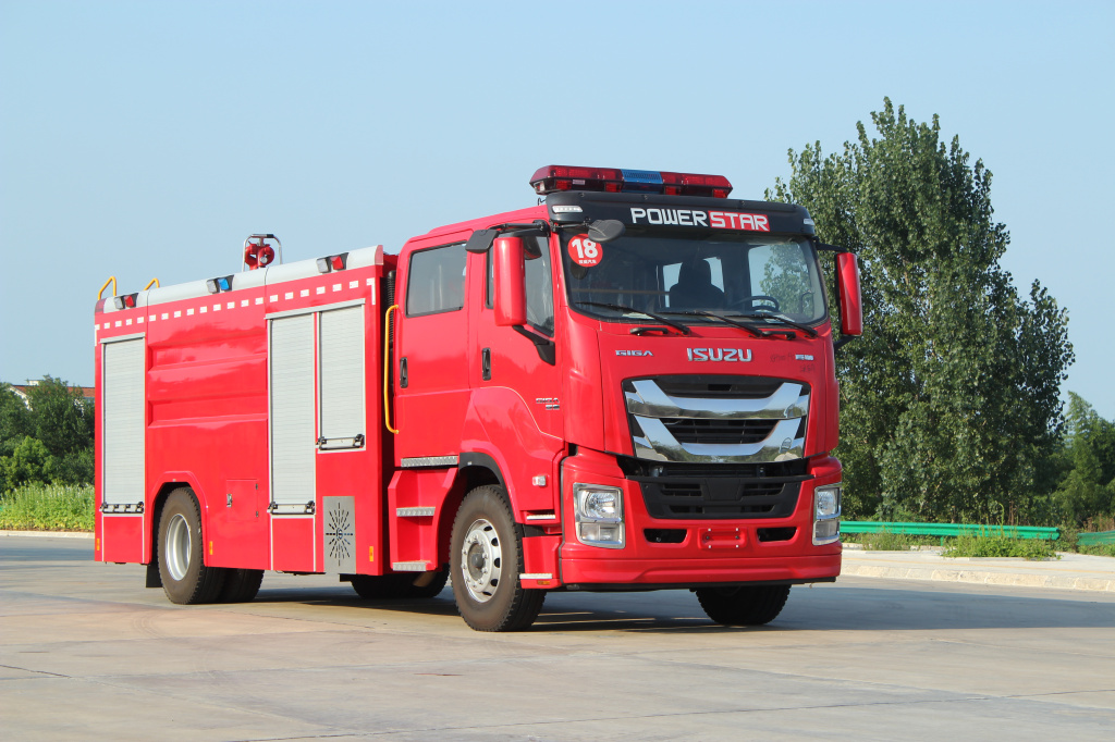 isuzu giga fire fighting trucks