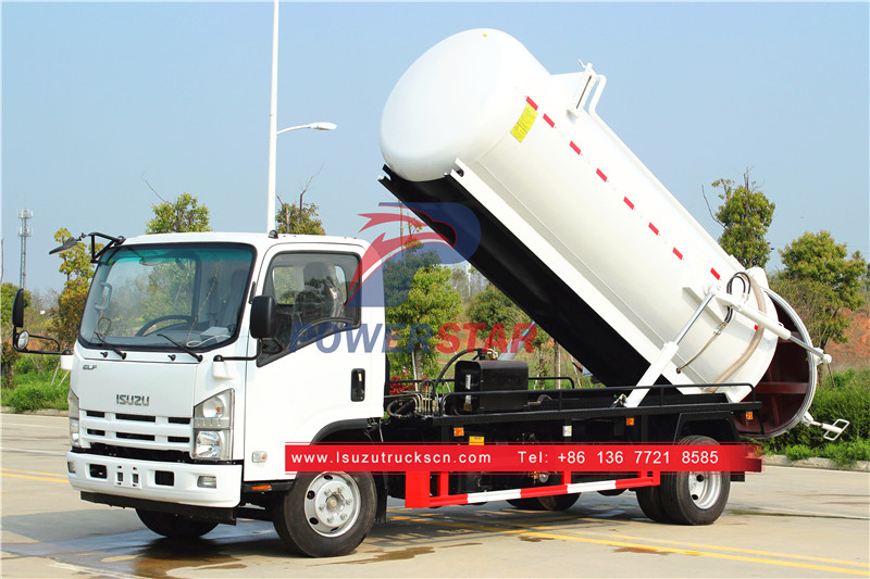 Isuzu sewer suction truck