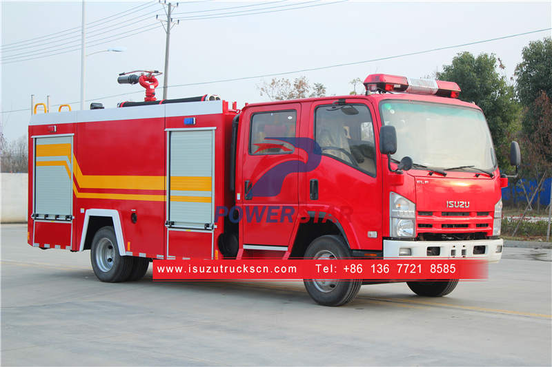 Isuzu fire fighting truck