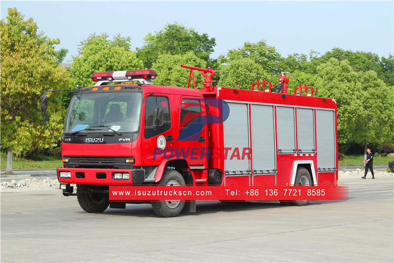 Isuzu fire fighting truck