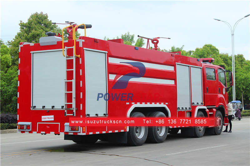 Isuzu fire fighting truck