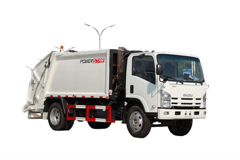 Isuzu 700P garbage compactor truck