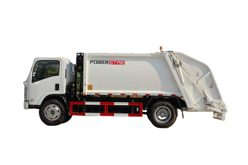 Isuzu 700P garbage compactor truck