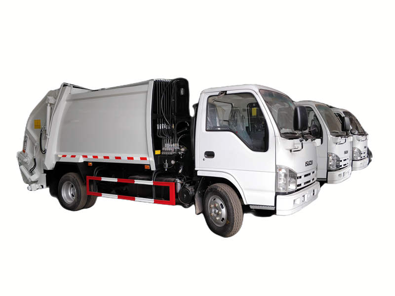 Isuzu 100P garbage compactor truck