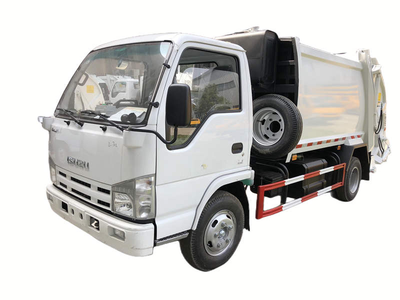 Isuzu 100P garbage compactor truck