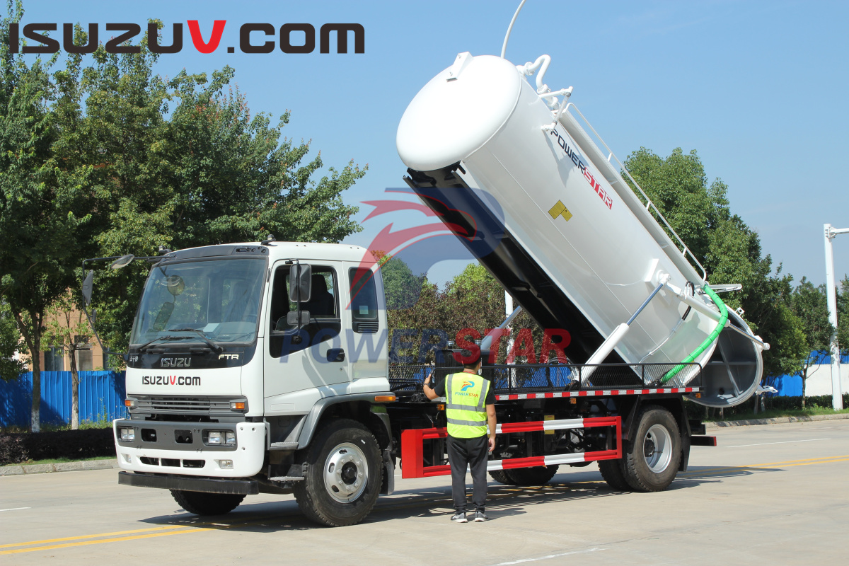 Philippines Isuzu Vacuum Tanker Sewage Suction Trucks with moro PM110W