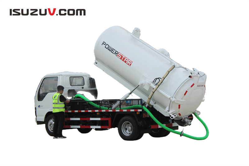 Isuzu 600P vacuum suction truck