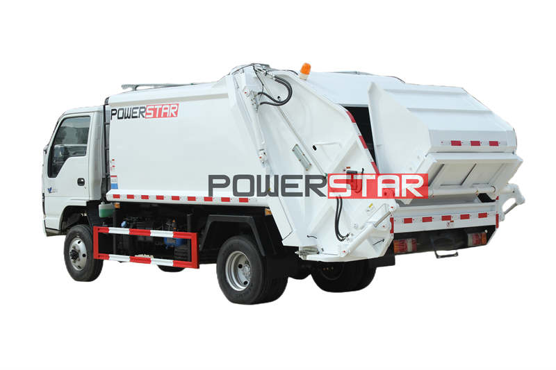 Isuzu off road garbage compactor truck