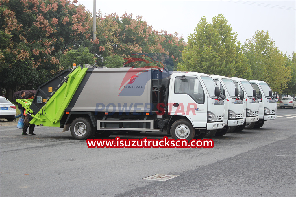 ISUZU NKR 6cbm trash compactor truck