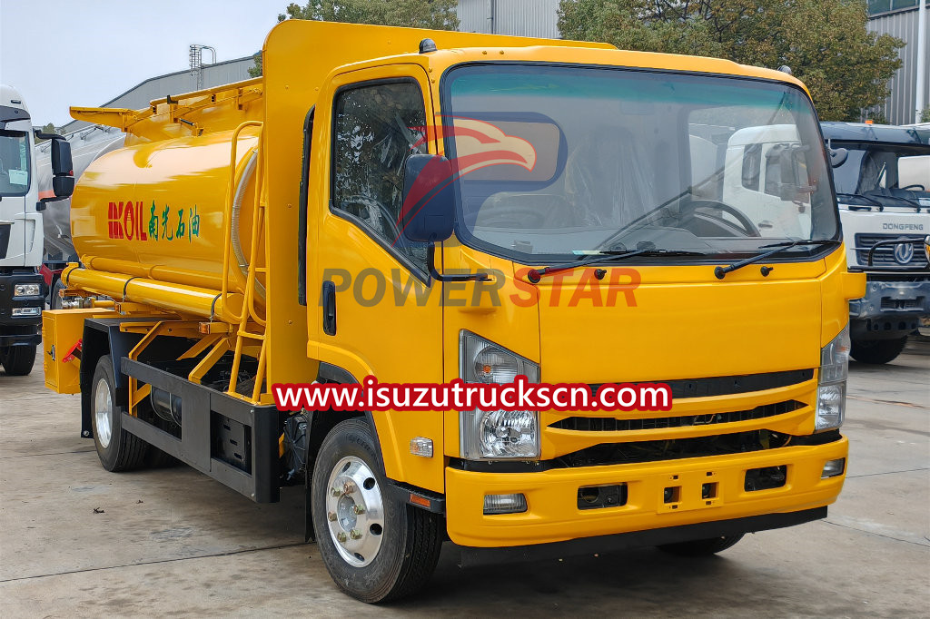 Isuzu NPR oil bowser truck RHD fuel tanker