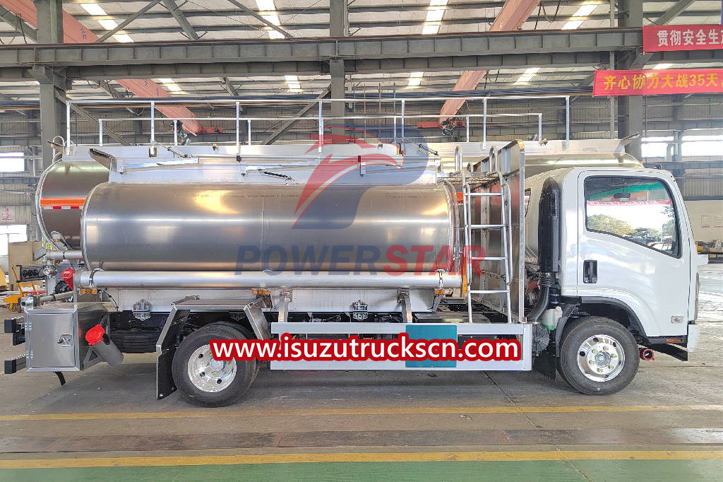 isuzu NPR 6000liters fuel tanker truck for sale