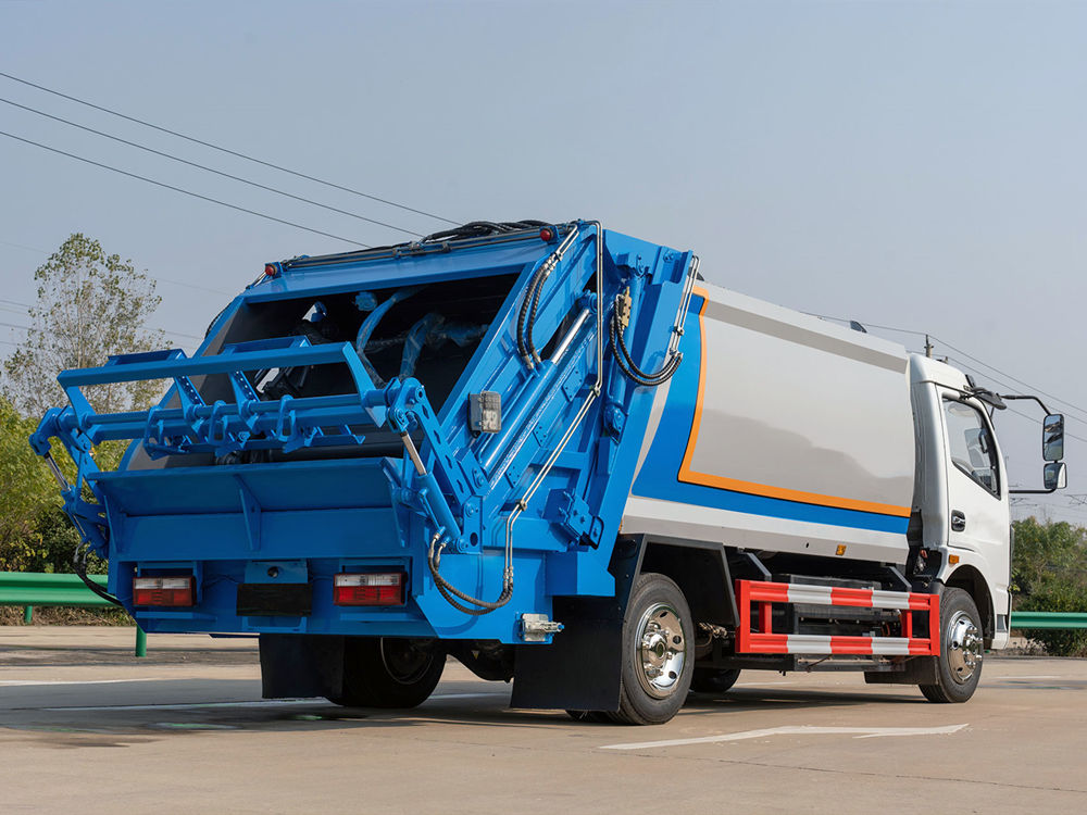 trash truck rear loader