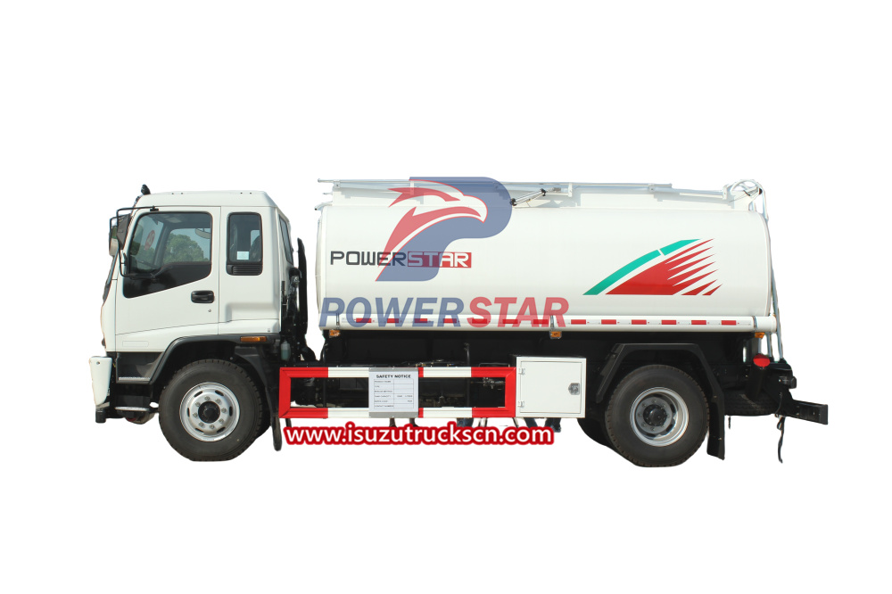 12,000L Petroleum Fuel Oil Tank Truck Isuzu