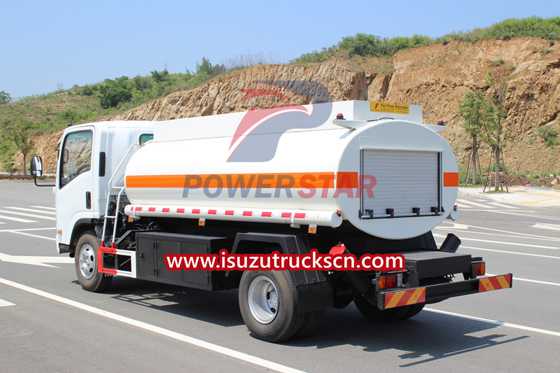 Isuzu refueling tanker truck price