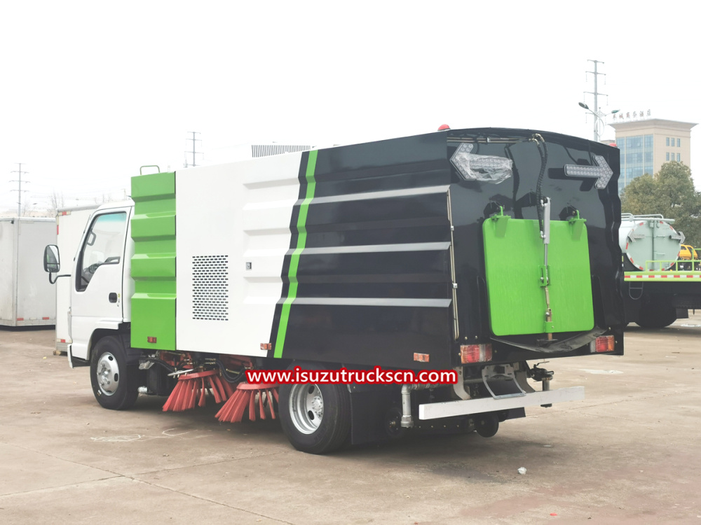 used Isuzu street road vacuum sweeper truck for sale