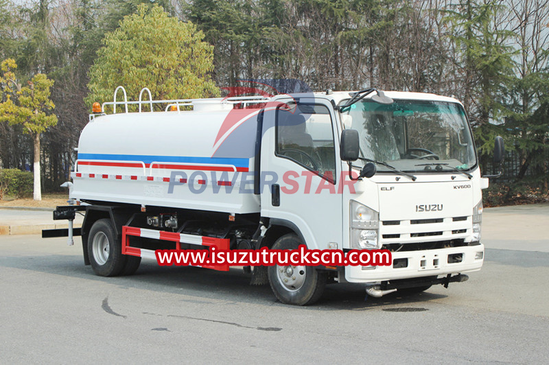 Isuzu drinkable water wagon