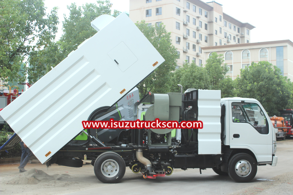 Isuzu Pure Vacuum Sweeping Truck for cement factory