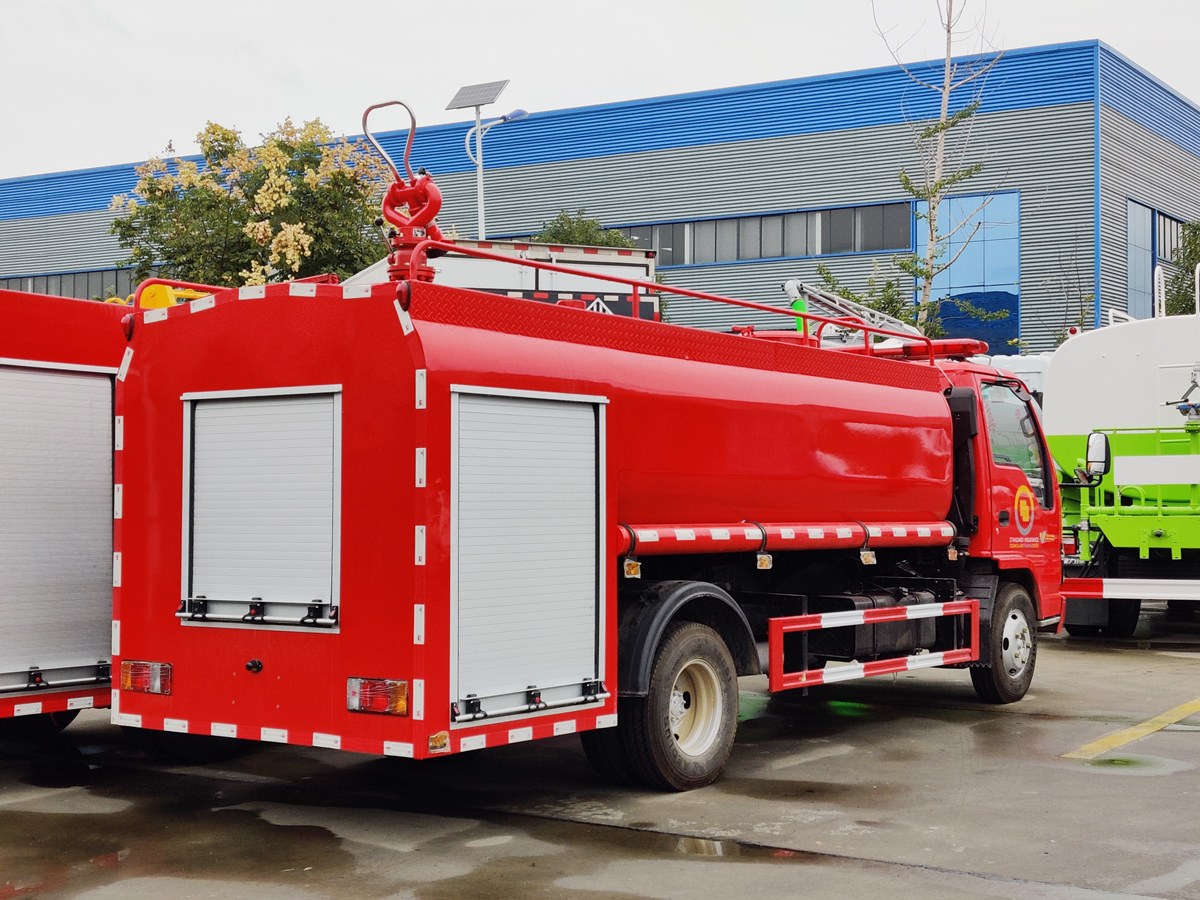 Philippines Water Rescue Fire Apparatus made by Isuzu