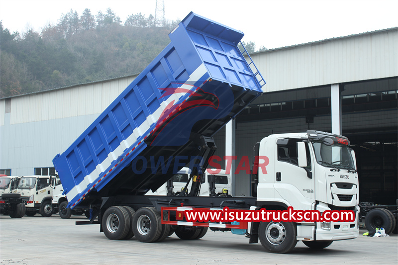 Isuzu GIGA dump truck