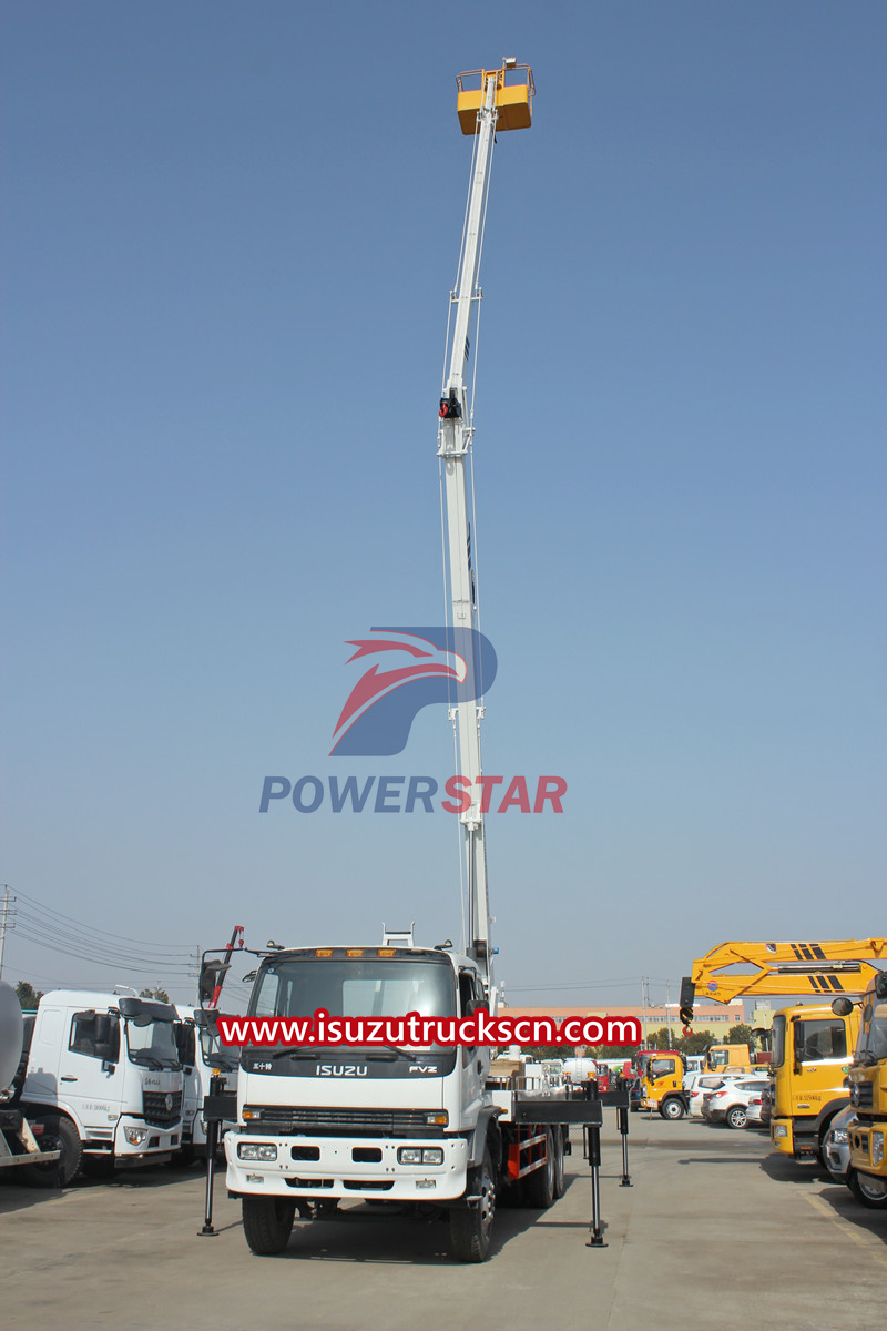 Isuzu 22m bucket truck