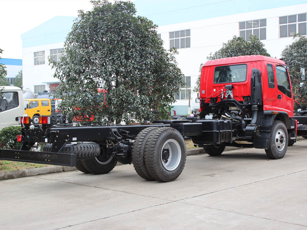 Isuzu FTR Chassis